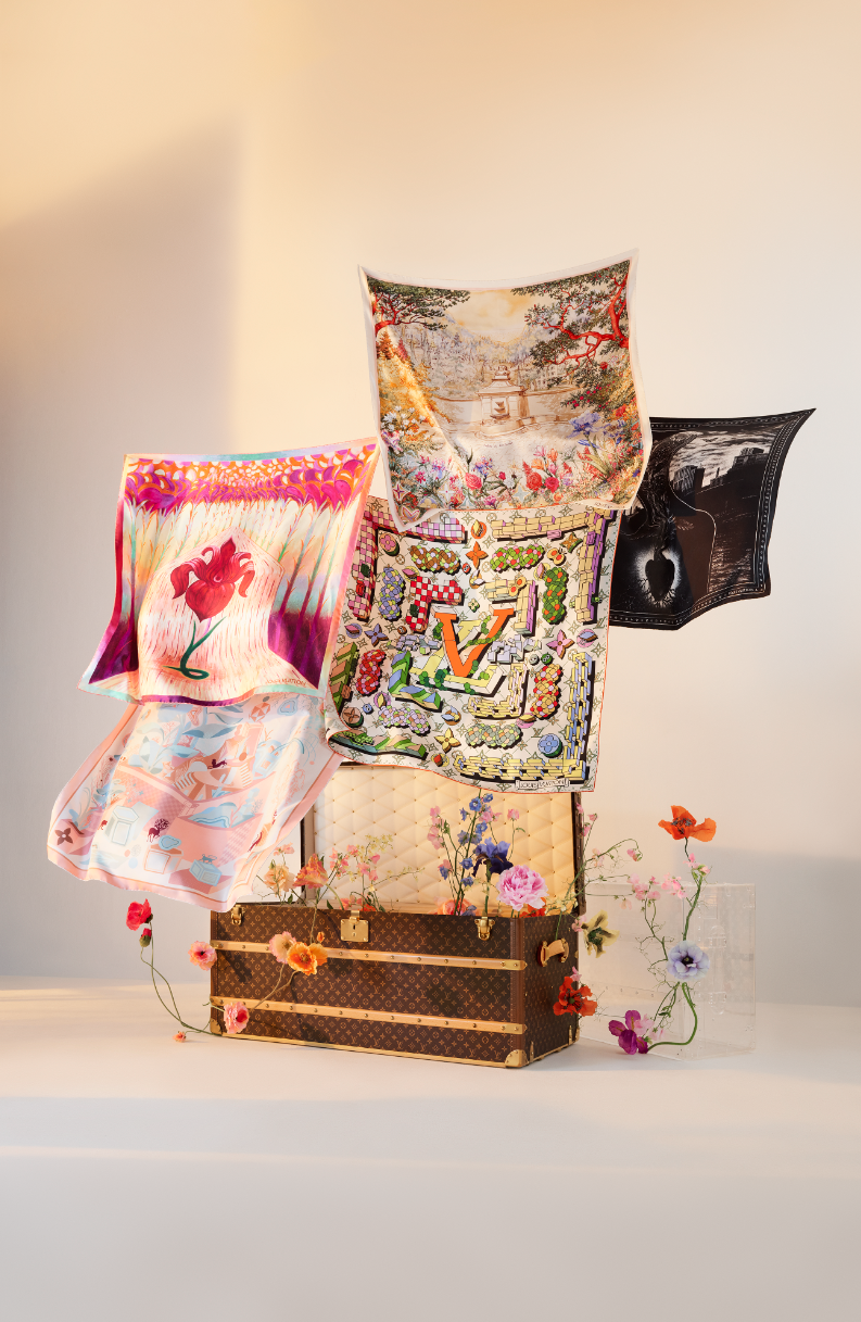 LOUIS VUITTON PRESENTS A NEW COLLECTION OF SILK SCARVES — Numéro
